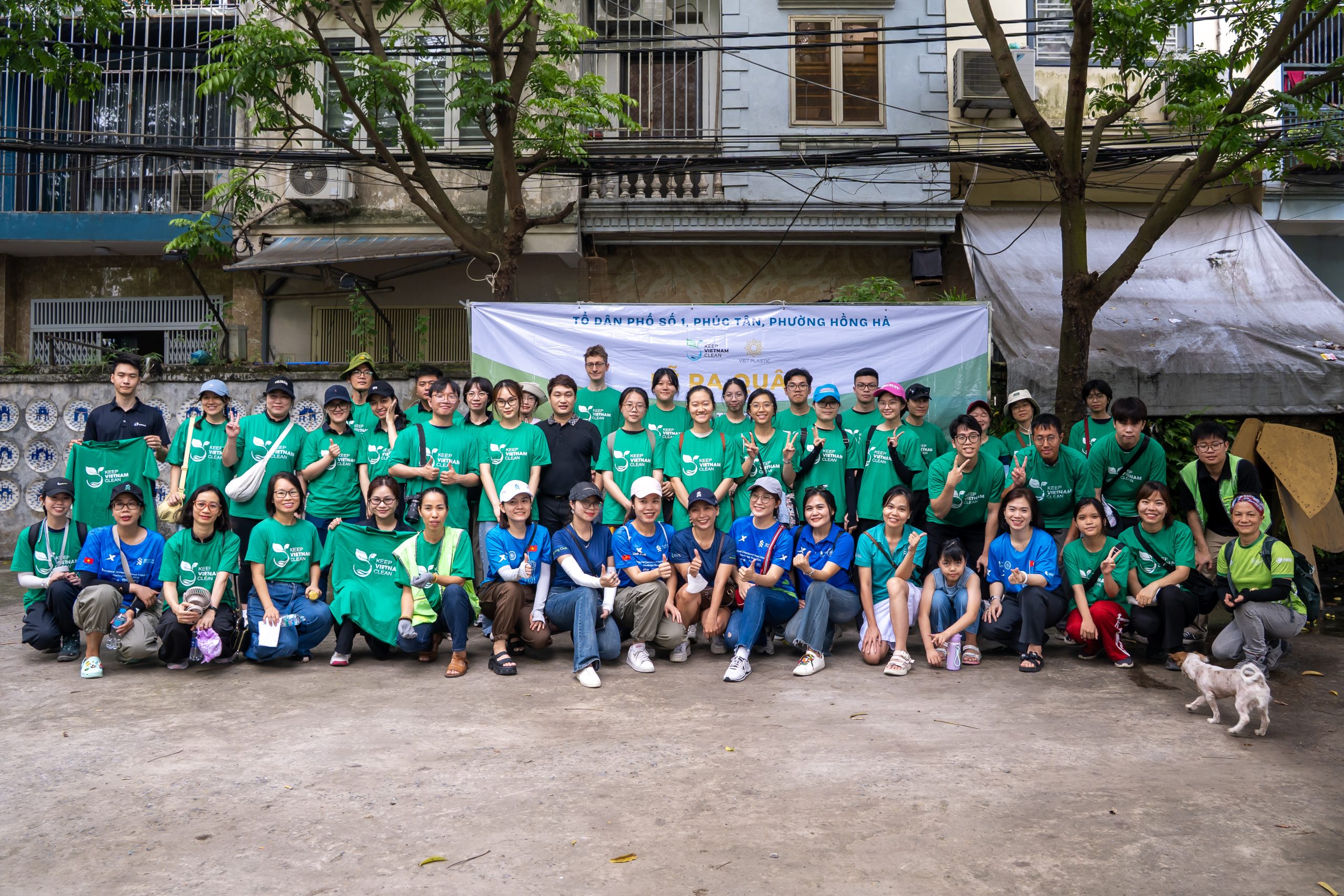 573 KG RÁC ĐƯỢC THU GOM TẠI CÔNG VIÊN RỪNG PHÚC TÂN, PHƯỜNG HỒNG HÀ CÙNG VIETPLASTIC & 61 TÌNH NGUYỆN VIÊN KEEP VIETNAM CLEAN