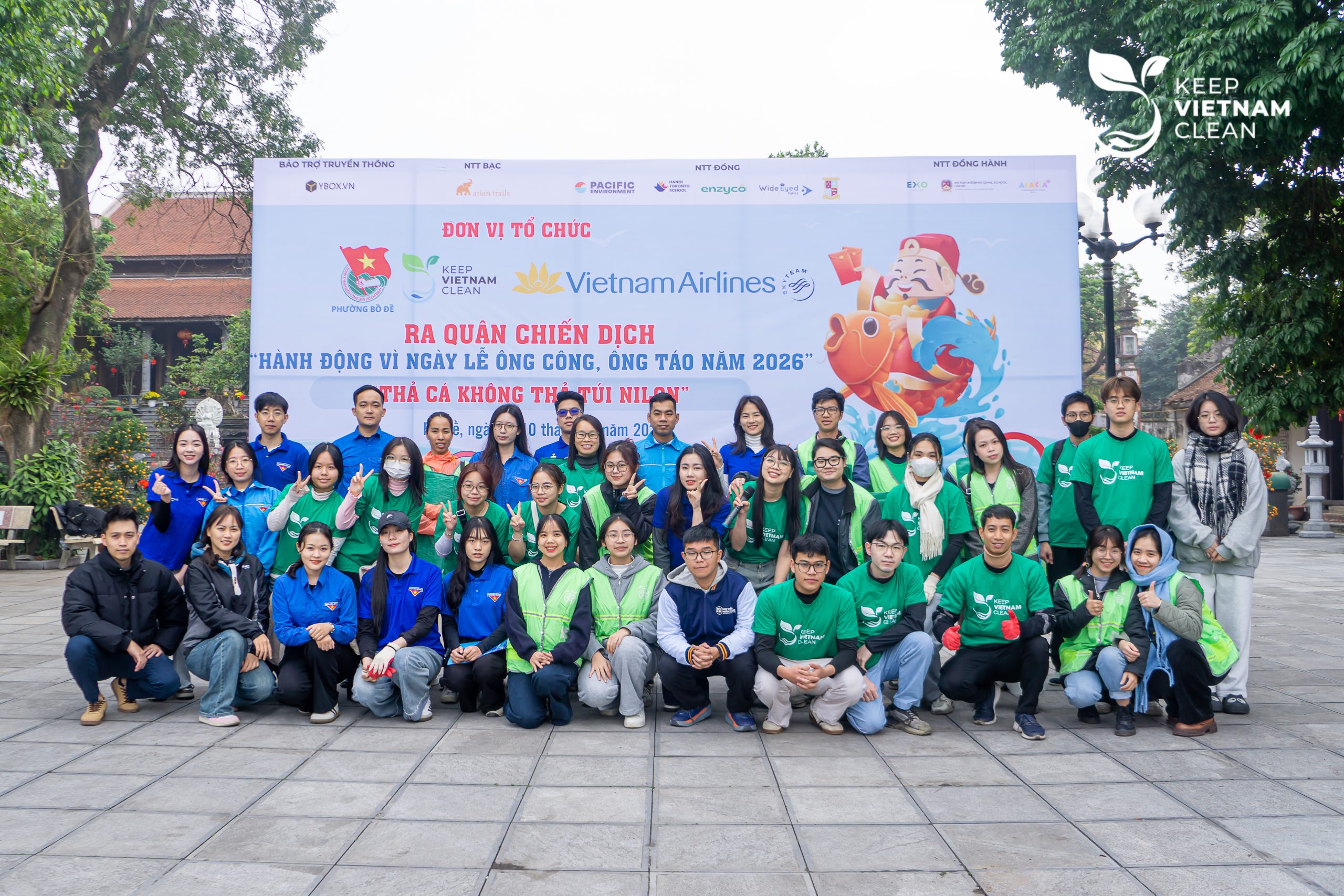 OVER 120 VOLUNTEERS JOINED CLEAN-UP EVENTS IN BO DE WARD AND THUY LOI VILLAGE (FEB 2026): CONTINUE THE 10-YEAR JOURNEY OF THE “KITCHEN GOD DAY” CAMPAIGN